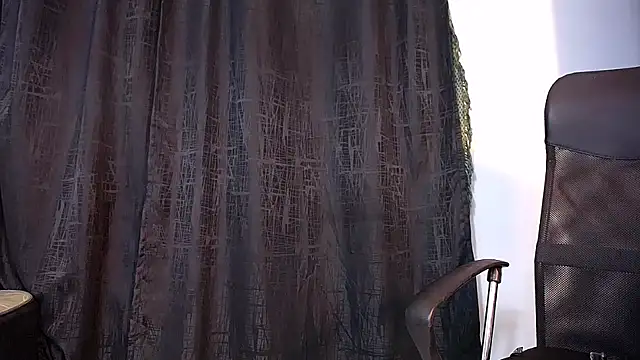 Snapshot of Joan_silva chatting on November 2025 08:38:02 AM Joan silva online show from November 2025 08:38:02 AM