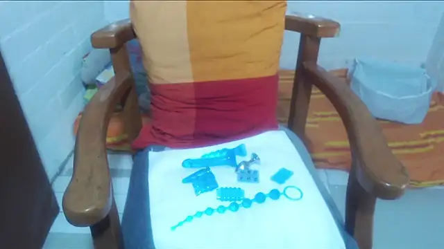 rose-crystal online show from February 2026 09:19:01 PM