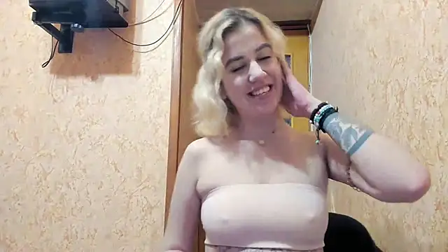 aalokitaa online show from February 2026 08:40:02 PM