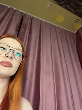 Snapshot of Dari_Toy_ chatting on July 2026 12:13:02 AM Dari Toy online show from July 2026 12:13:02 AM