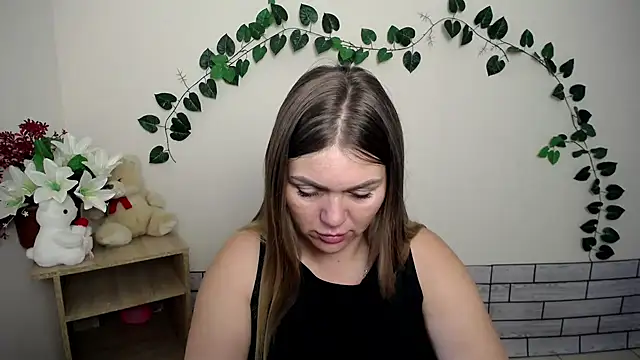Snapshot of Magic_Katarina_ chatting on September 2025 06:35:01 AM Magic Katarina online show from September 2025 06:35:01 AM