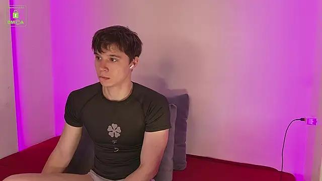 AnthonyHall online show from October 2025 04:35:02 AM