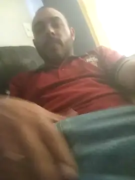 jfgustavo001 online show from March 2026 05:51:02 PM