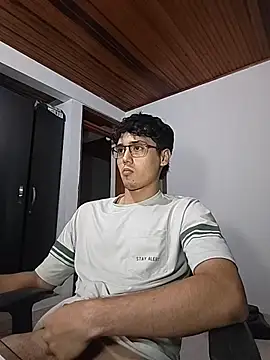 jacobs shelby online show from December 2025 06:42:02 AM