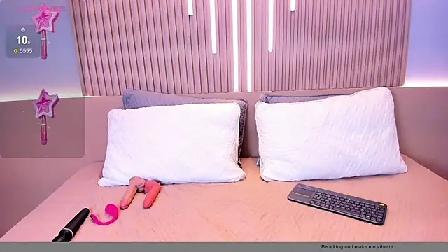 Camile cute online show from February 2026 07:58:01 PM