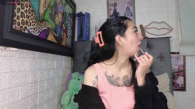 SALOME KORLAND online show from September 2025 03:22:02 PM