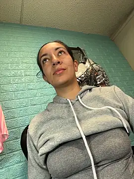 SALOME KORLAND online show from October 2025 11:47:02 AM