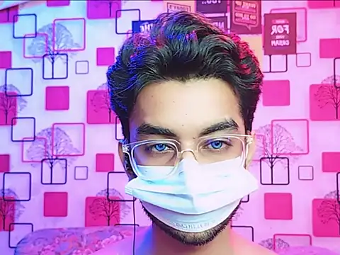 ChiseledCharm online show from October 2025 07:35:02 PM