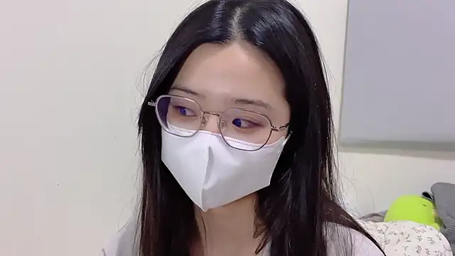 LHeart online show from October 2025 03:58:01 PM