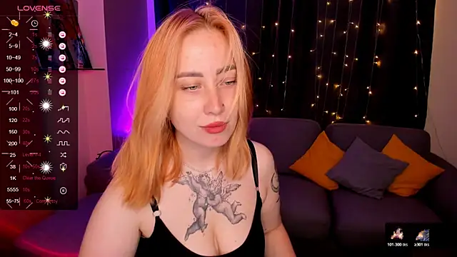 Snapshot of deboramoore chatting on July 2026 02:05:02 AM deboramoore online show from July 2026 02:05:02 AM