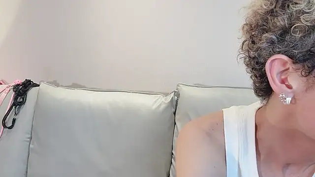 Snapshot of 19cmfuck18girl chatting on July 2026 03:49:02 PM 19cmfuck18girl online show from July 2026 03:49:02 PM