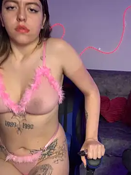 Snapshot of antonelaXantonysex chatting on October 2025 06:15:02 PM antonelaXantonysex online show from October 2025 06:15:02 PM