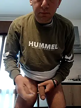 Alessio1987 online show from March 2026 06:28:01 AM