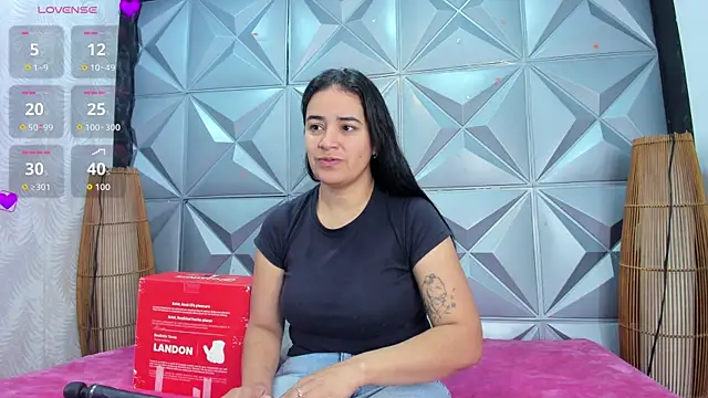 Snapshot of GreciaFox1 chatting on November 2025 11:43:02 AM GreciaFox1 online show from November 2025 11:43:02 AM