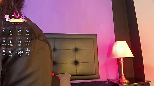 GreciaFox1 online show from April 2026 12:30:02 PM