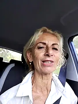 clarabell4 online show from September 2025 06:28:02 AM