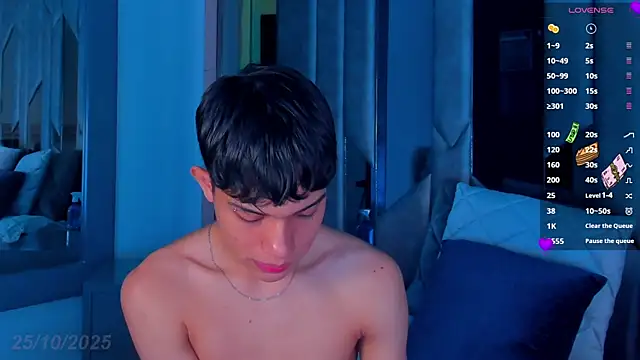 Sebax Young online show from October 2025 08:47:01 PM