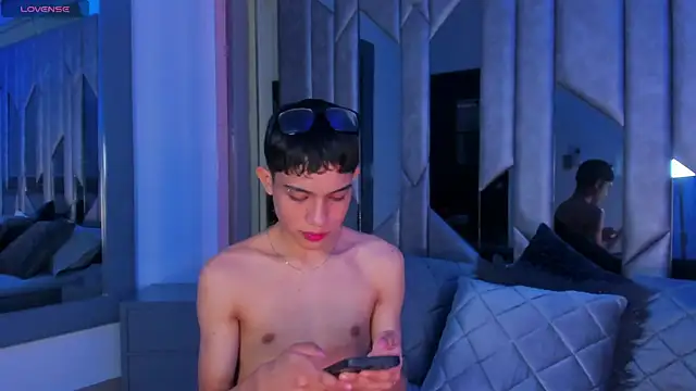 Sebax Young online show from July 2026 08:33:01 PM