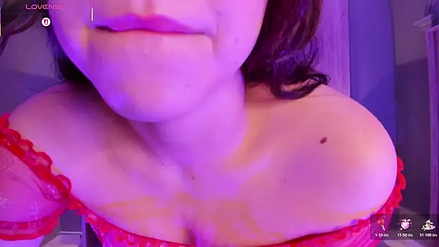 emma fhox online show from October 2025 02:26:01 AM