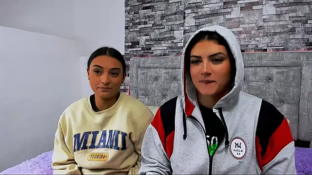 nicolexxaleja online show from September 2025 07:40:02 PM