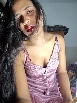 Snapshot of cute_radhikaa chatting on September 2025 11:10:01 AM cute radhikaa online show from September 2025 11:10:01 AM
