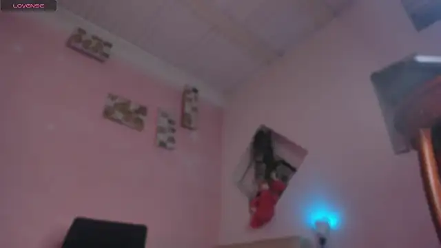 Chloe cooperr online show from January 2026 04:28:01 AM