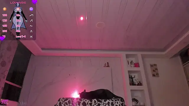 Chloe cooperr online show from April 2026 11:36:01 PM