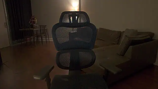 Snapshot of lolateton chatting on October 2025 05:28:02 AM lolateton online show from October 2025 05:28:02 AM