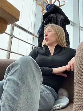 VintageBlue online show from March 2026 06:52:01 AM