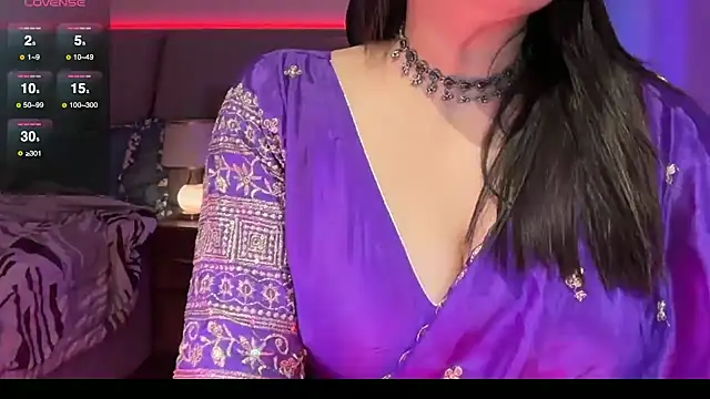 Snapshot of SunhariGirl chatting on September 2025 03:09:02 AM SunhariGirl online show from September 2025 03:09:02 AM