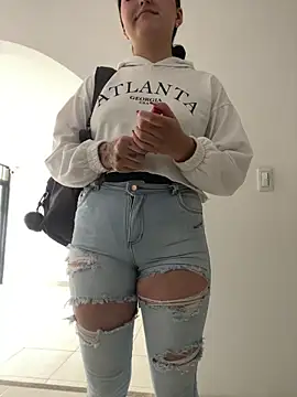 Celestee69 online show from February 2026 07:33:02 PM