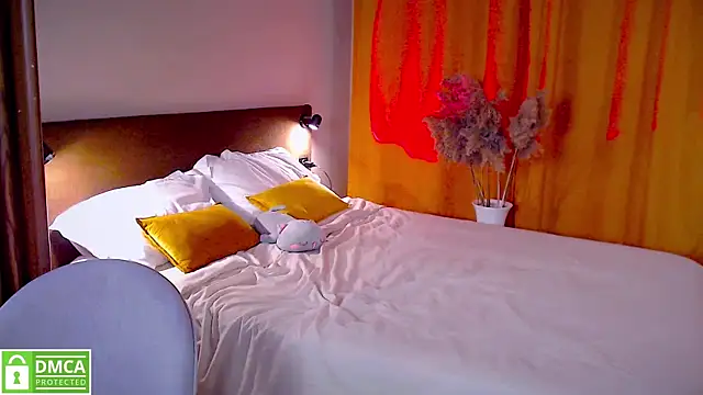 elza rose online show from September 2025 02:33:01 PM