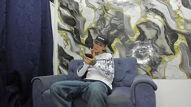StraightBoy Nick online show from May 2026 05:15:01 AM