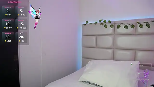 Snapshot of laila_stilwiills chatting on November 2025 12:19:01 AM laila stilwiills online show from November 2025 12:19:01 AM