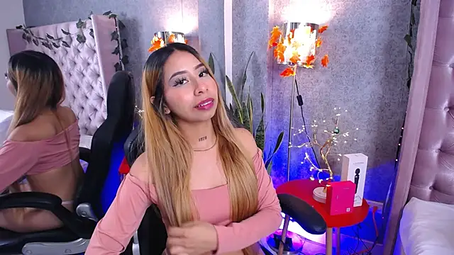 Snapshot of laila_stilwiills chatting on January 2026 04:59:01 AM laila stilwiills online show from January 2026 04:59:01 AM