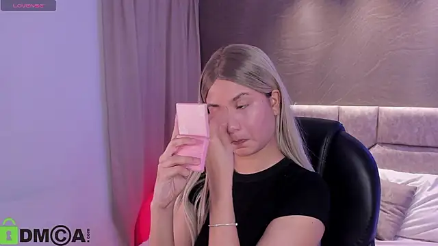 Arinextdoor online show from February 2026 02:32:01 AM