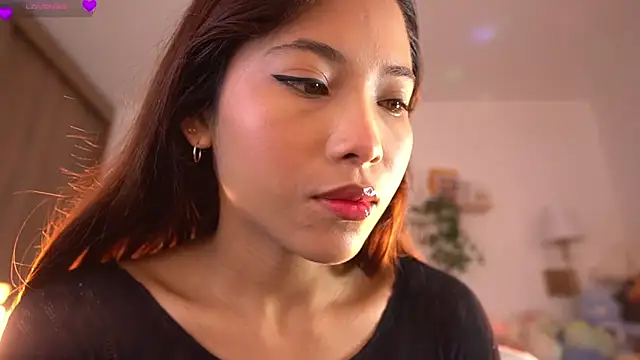 Snapshot of violeth____ chatting on February 2026 01:28:02 PM violeth online show from February 2026 01:28:02 PM