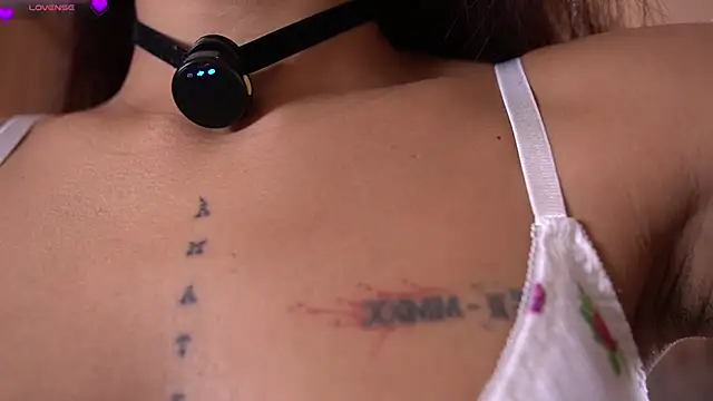 violeth     online show from March 2026 01:39:02 PM