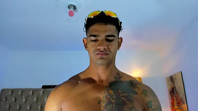 Snapshot of antonio__444 chatting on April 2026 06:44:02 AM antonio 444 online show from April 2026 06:44:02 AM