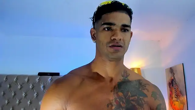 Snapshot of antonio__444 chatting on April 2026 08:04:01 AM antonio 444 online show from April 2026 08:04:01 AM