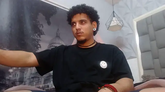 Xfire boy69 online show from February 2026 06:09:01 PM