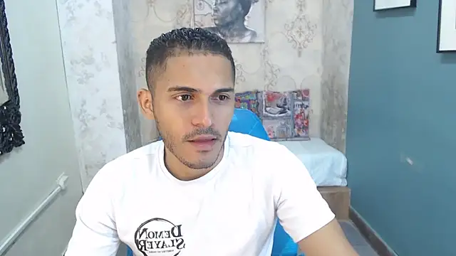 Derek Storm  online show from December 2025 12:21:02 PM