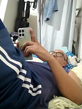 jorge406 online show from November 2025 12:20:01 AM