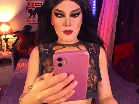 WILDDENNY1 online show from February 2026 09:35:02 PM