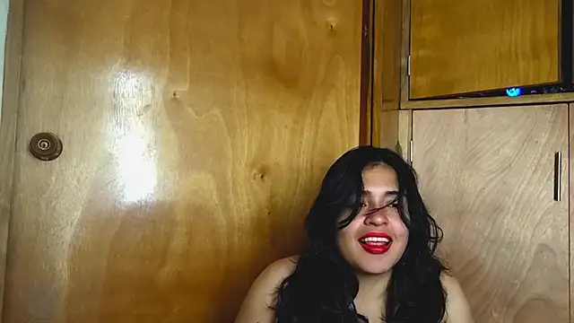 EmilyNoir1 online show from September 2025 11:28:02 PM