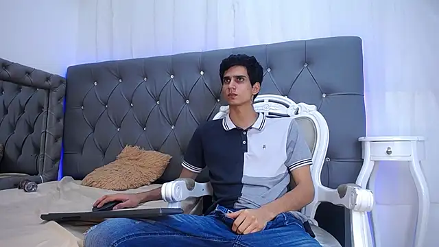 Sebalexis7 online show from October 2025 02:36:02 AM