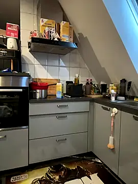 SweetTeenGirl online show from October 2025 12:03:01 PM