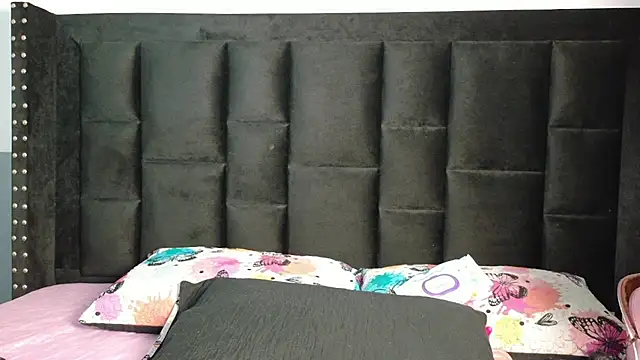 MySugarmoomy online show from February 2026 12:03:01 PM