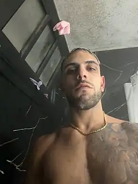 MRMoney420 online show from April 2026 11:39:02 PM