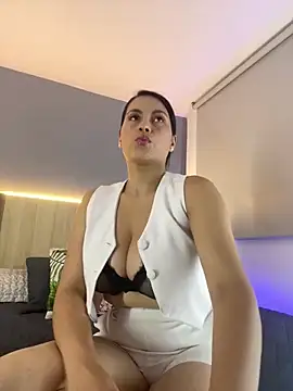 Atenea Clerk online show from April 2026 11:33:02 AM